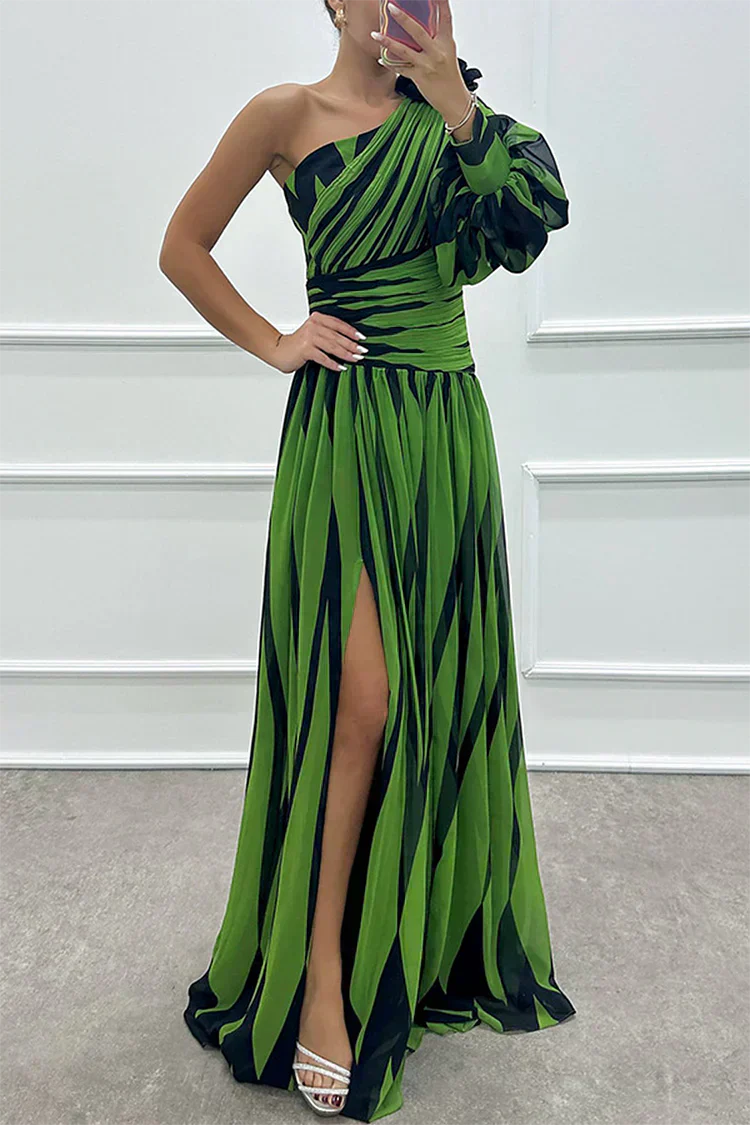 Shiloh - Elegante Gestreepte Maxi Jurk Met Één Schouder