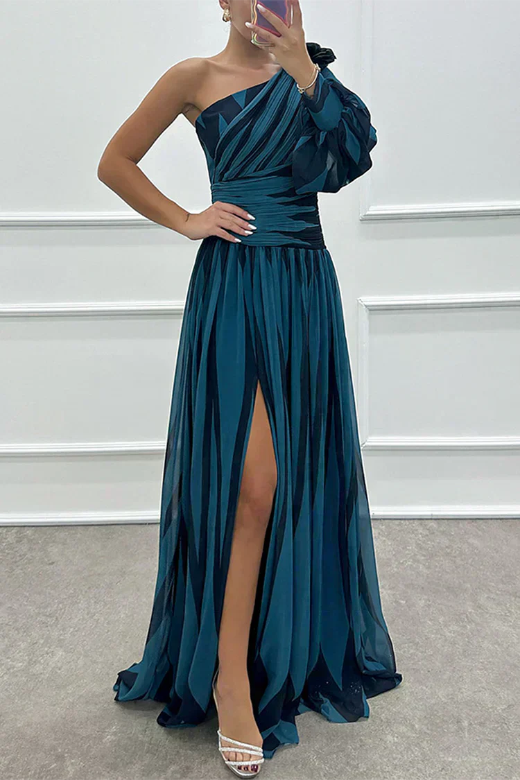 Shiloh - Elegante Gestreepte Maxi Jurk Met Één Schouder