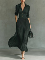 Elvira | Lange geplooide jurk met revers en hoge taille