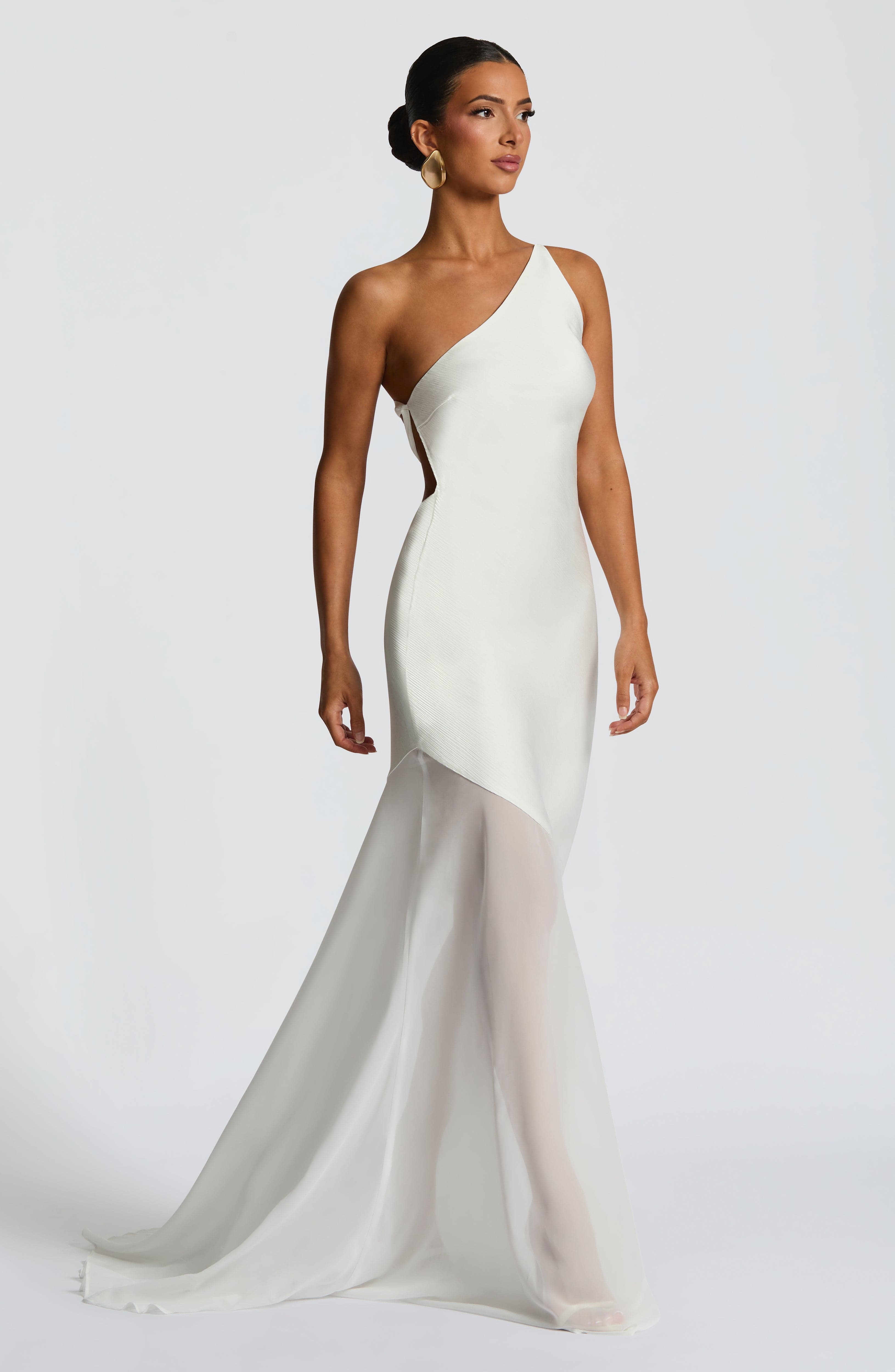 Carmen - Eéngeschouder Mesh Gown